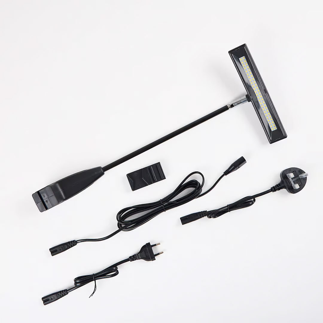 12W Slimline LED exhibition light set with cables and fittings